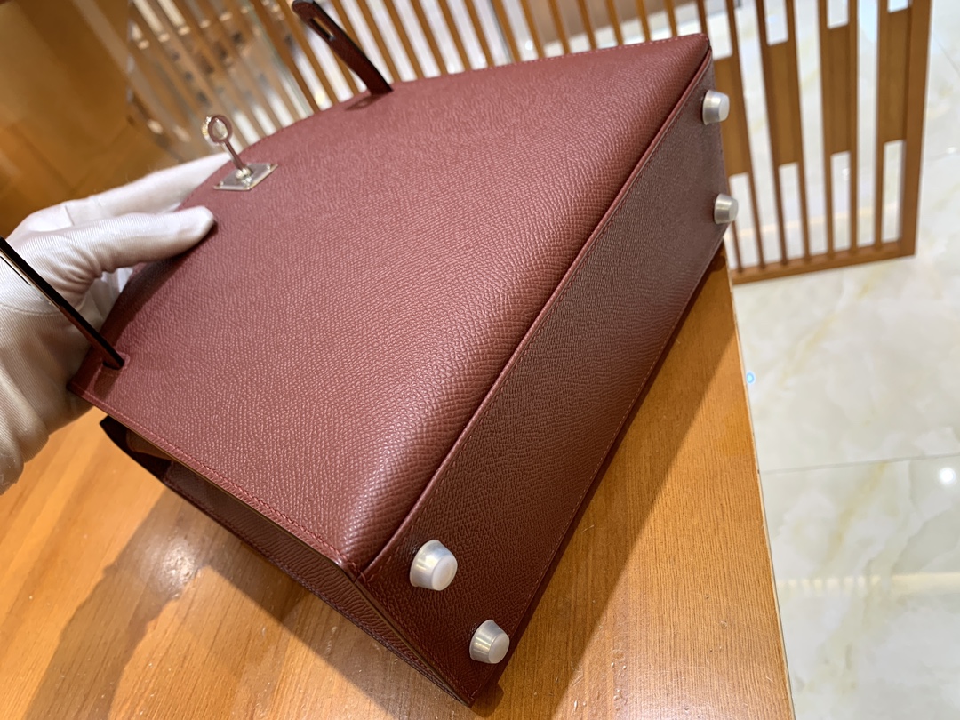 modal image 11