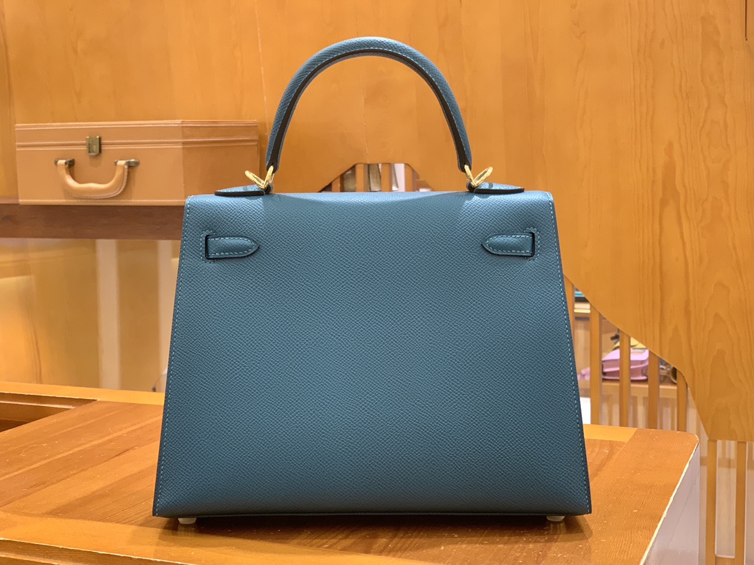 modal image 8