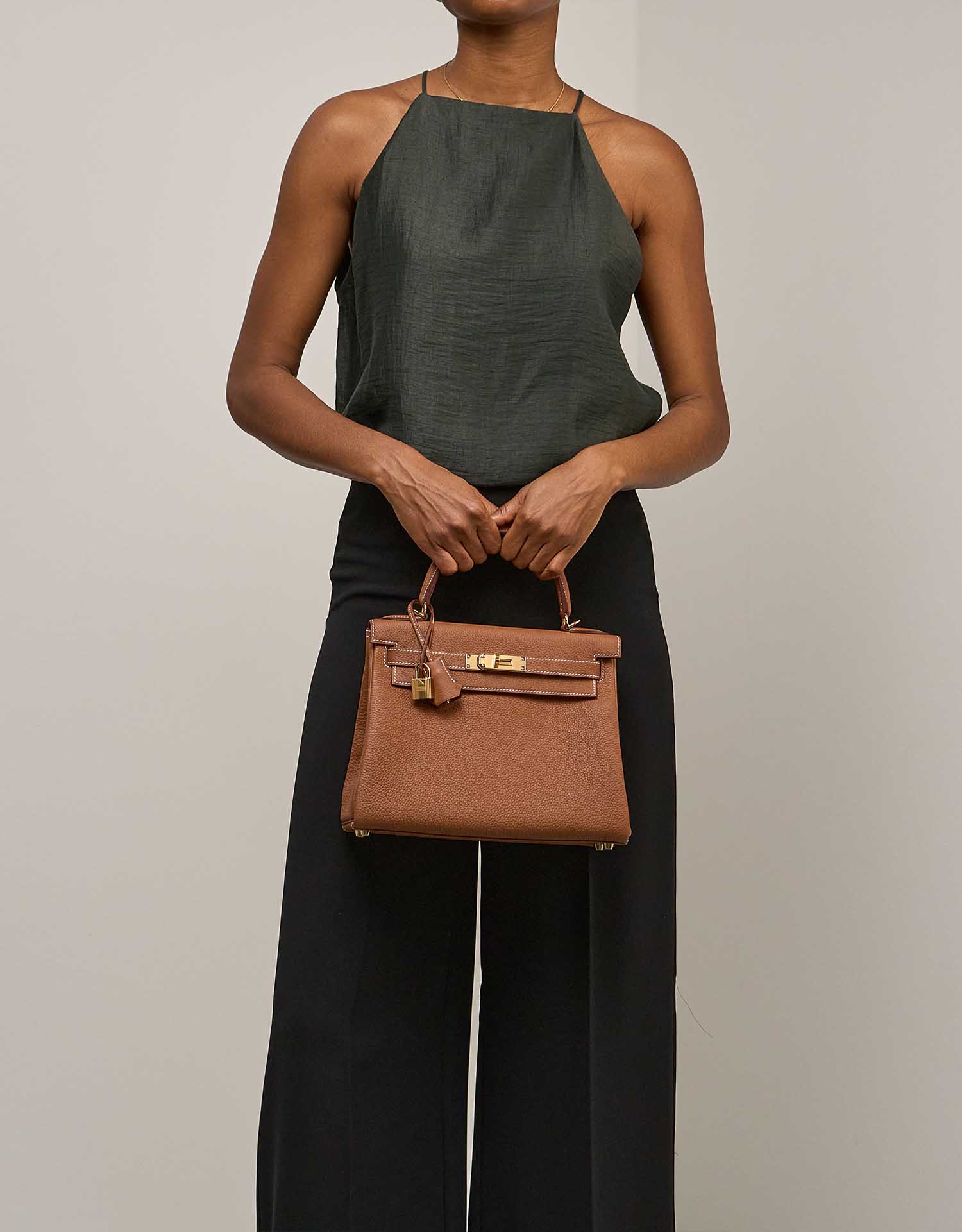 modal image 5