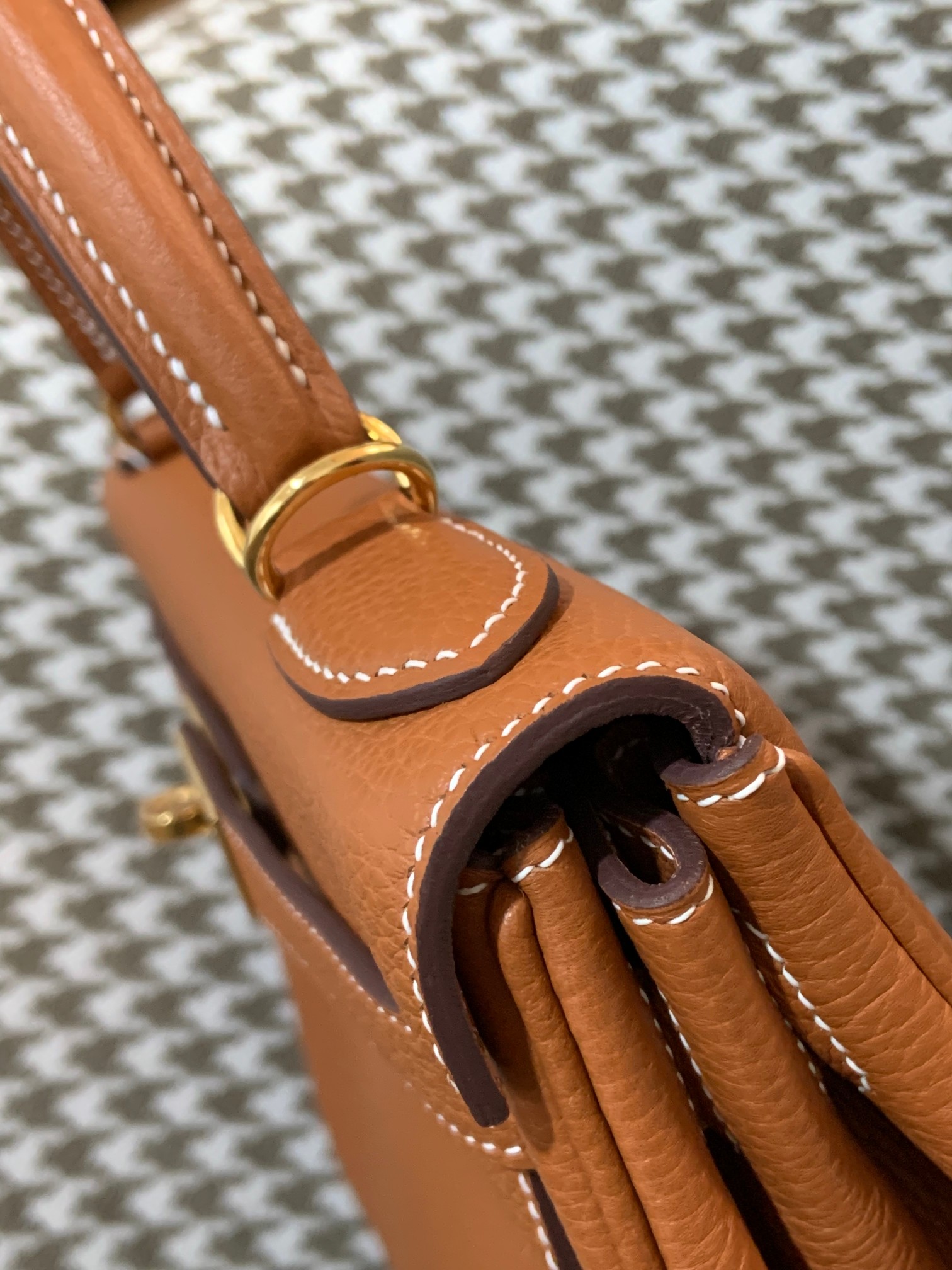 modal image 13