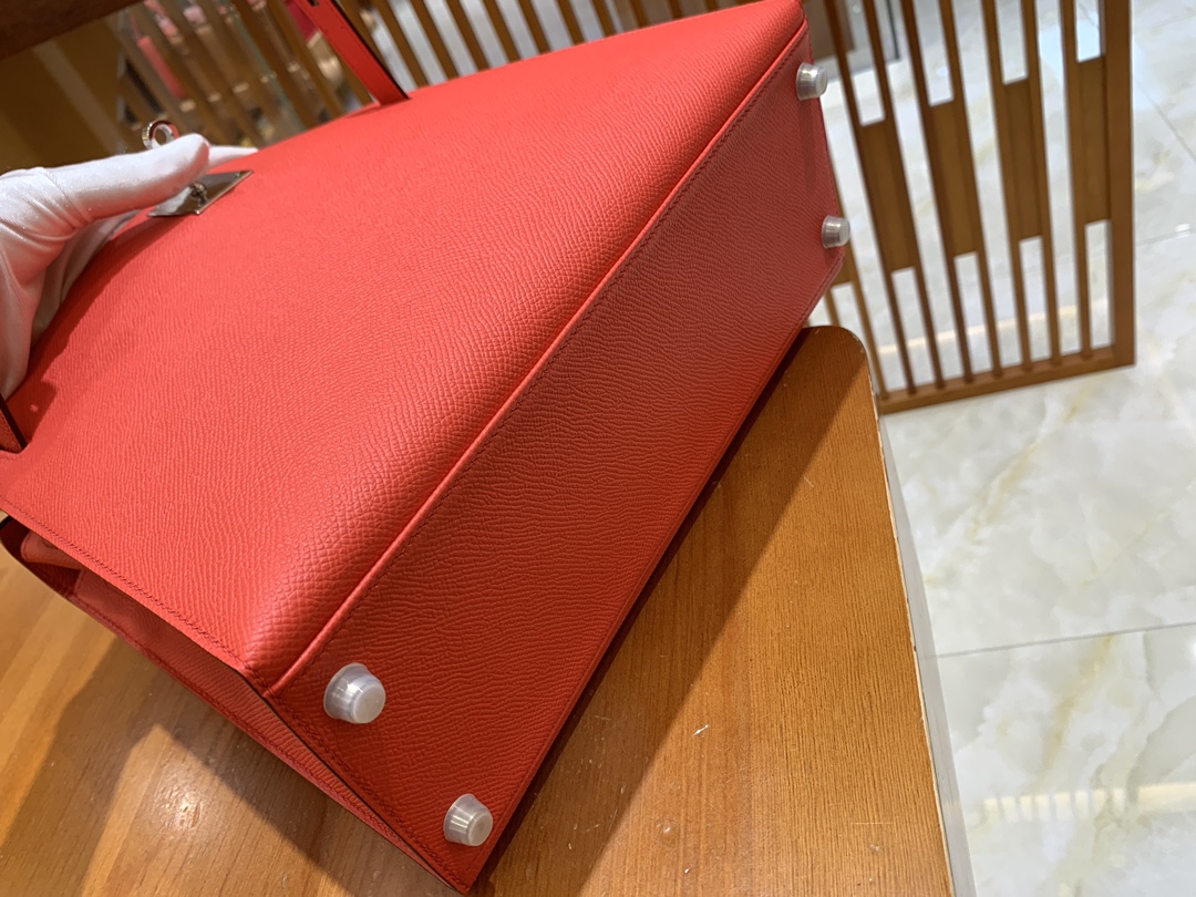 modal image 14