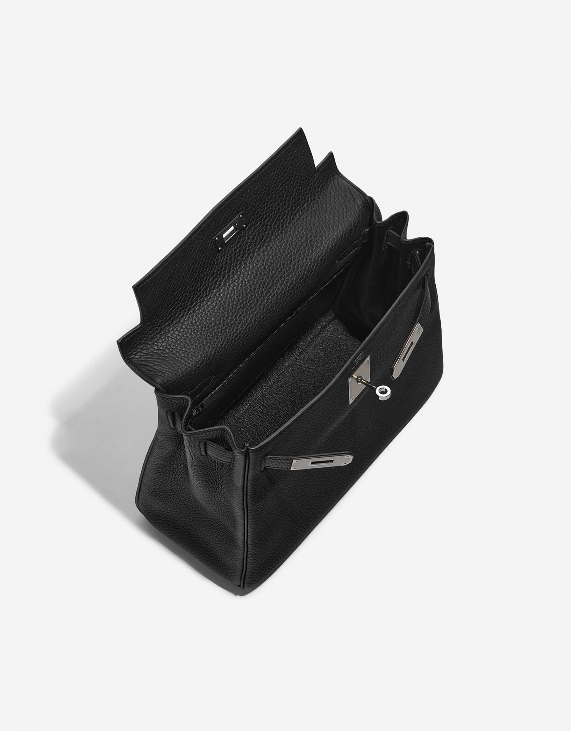 modal image 5