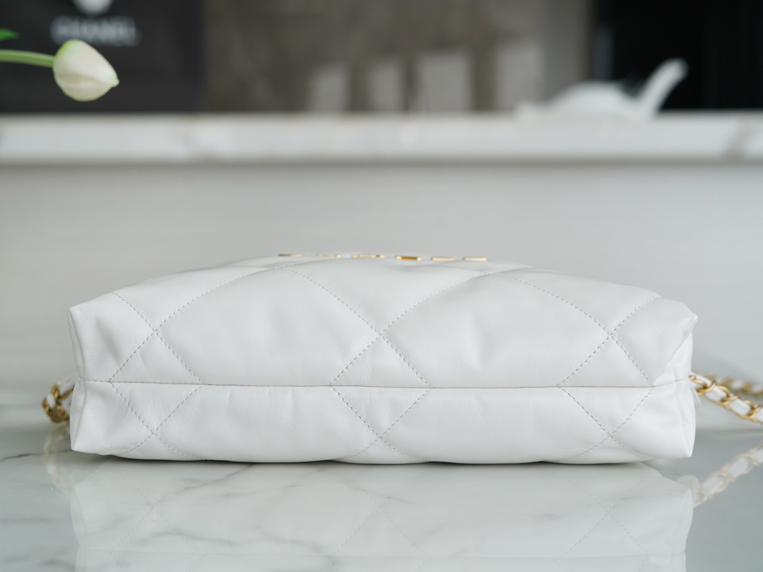 modal image 10