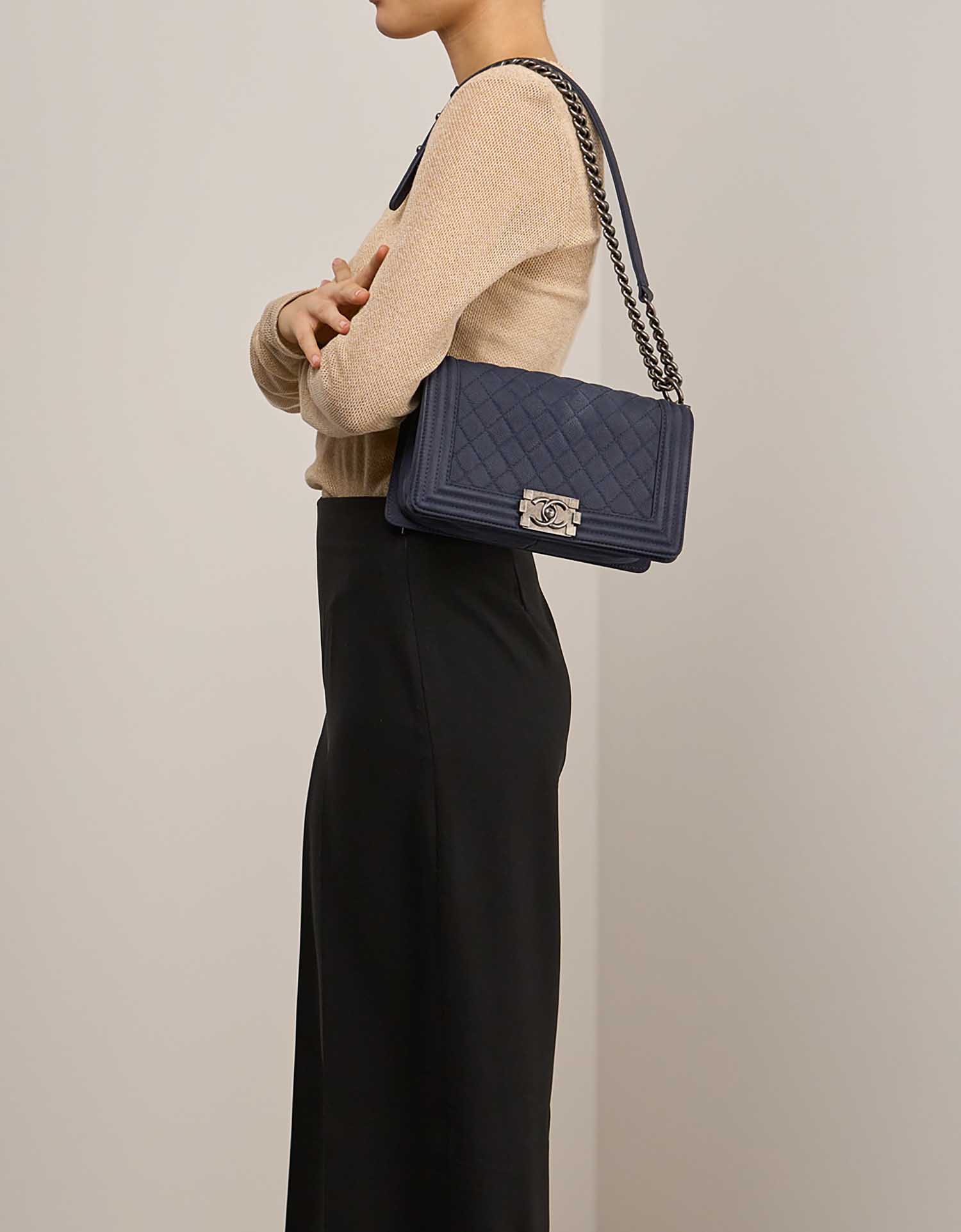 modal image 6
