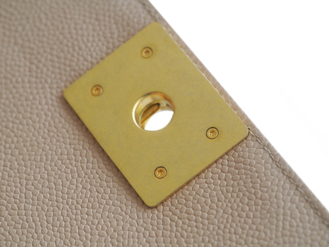 modal image 20