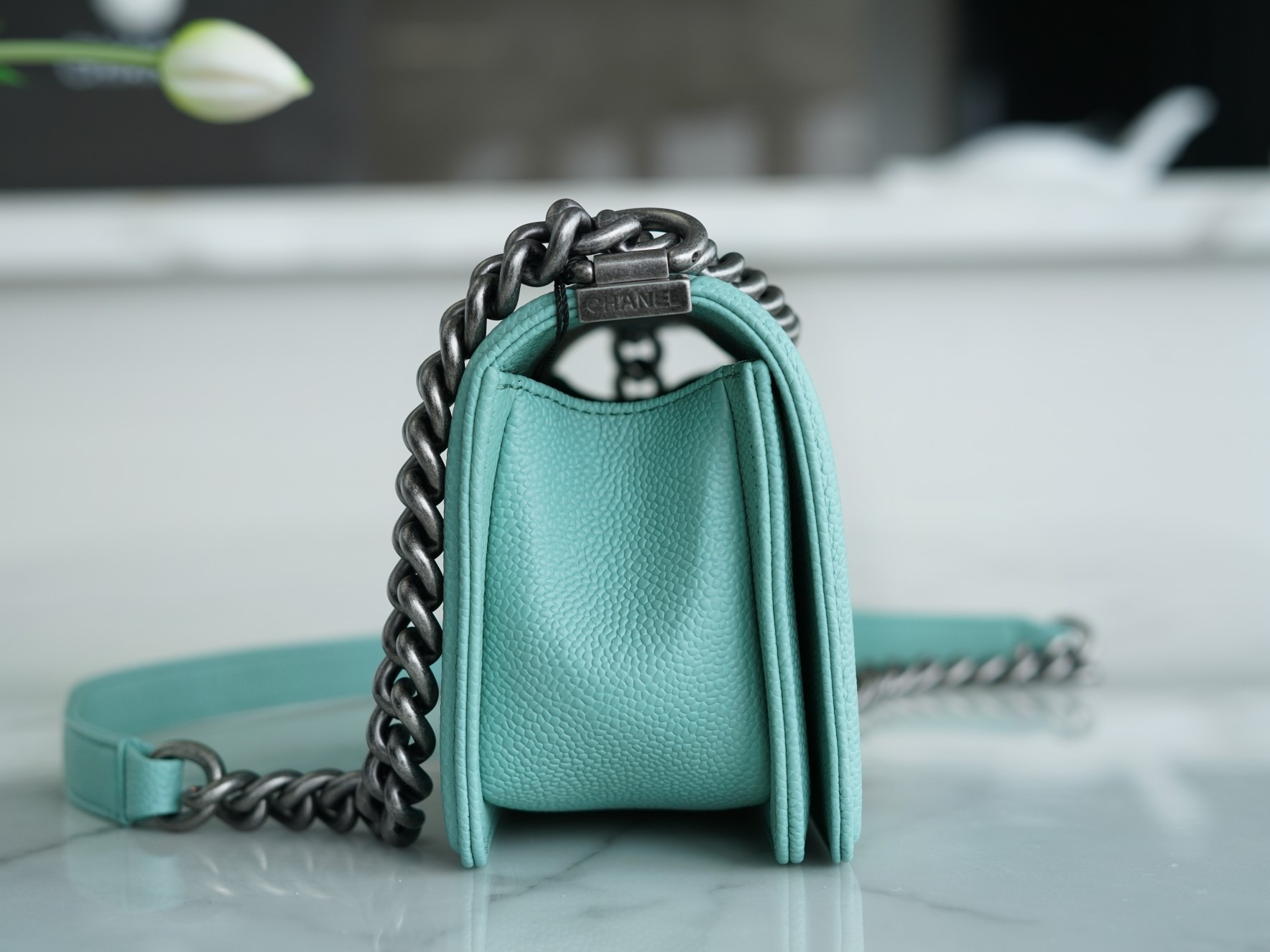 modal image 12