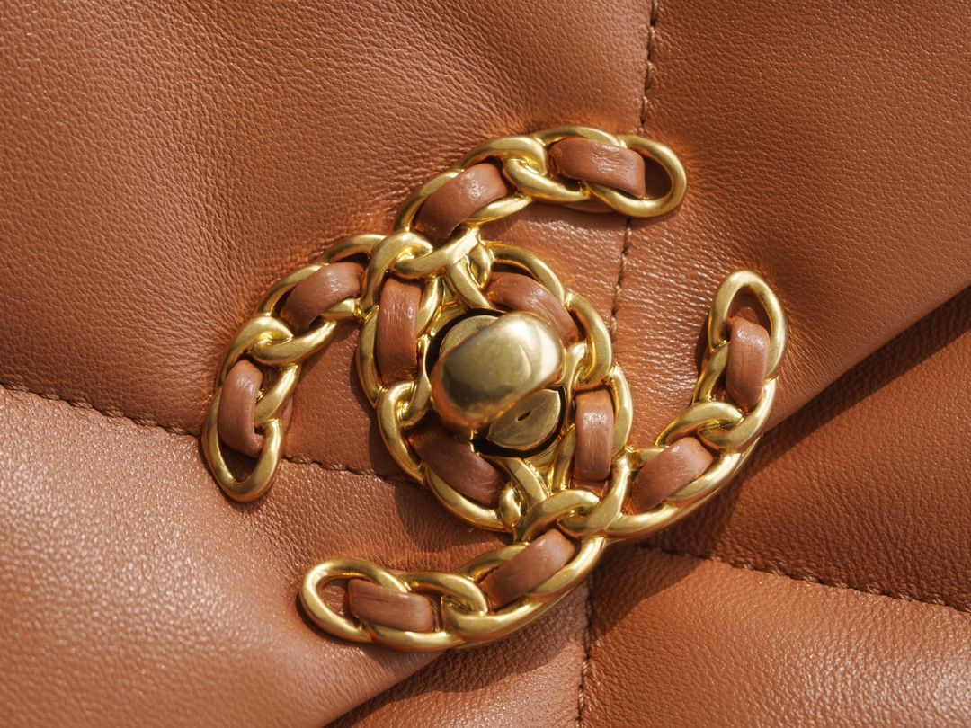 modal image 17
