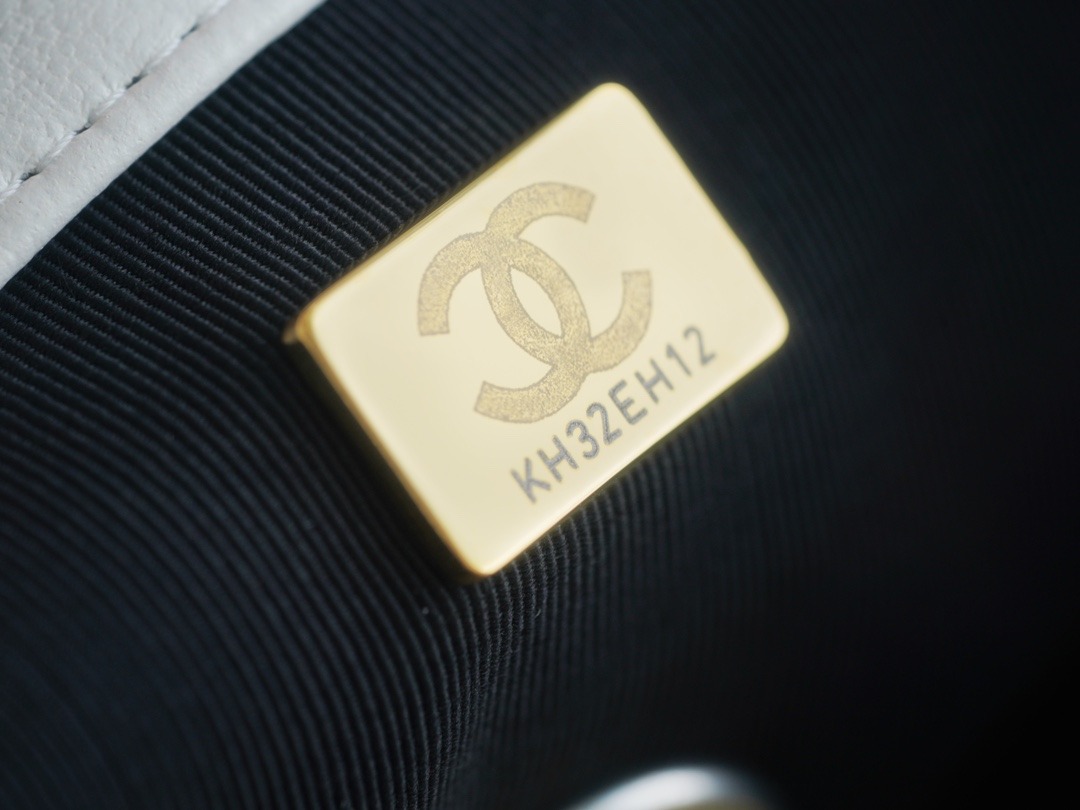 modal image 17