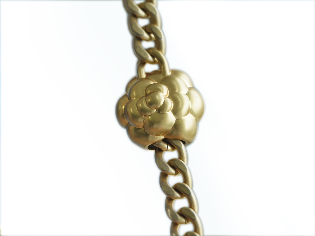 modal image 14