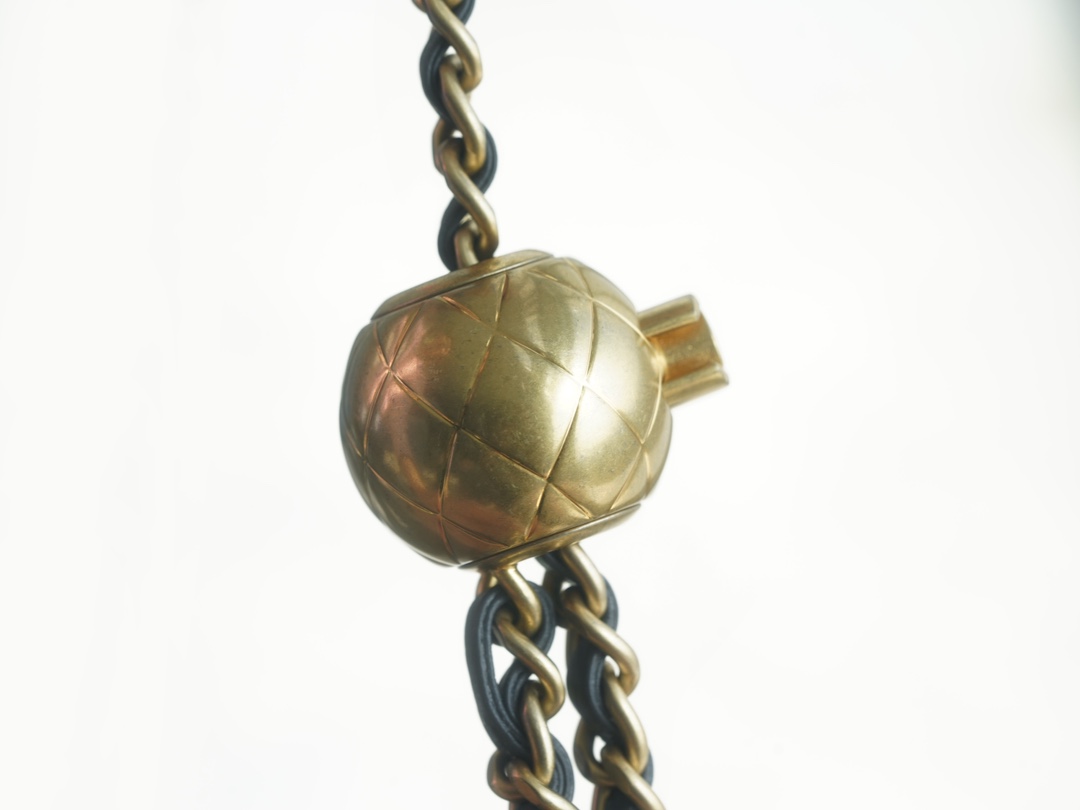modal image 19