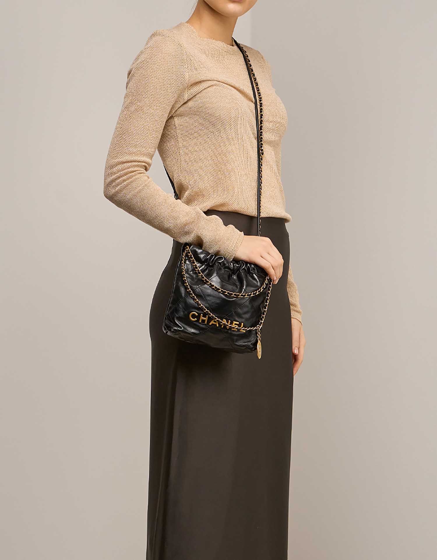 modal image 7