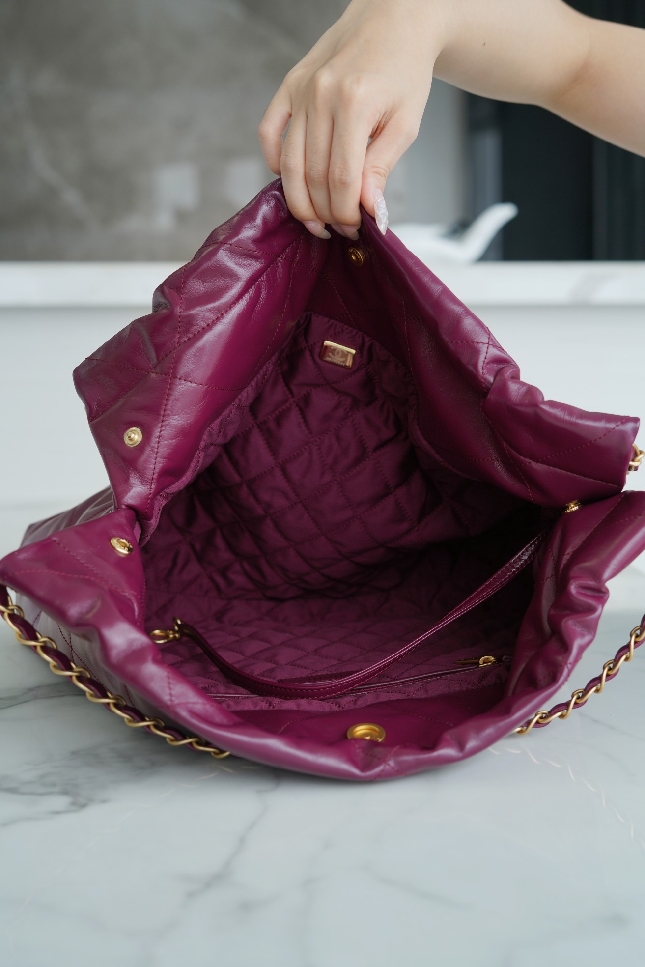 modal image 10