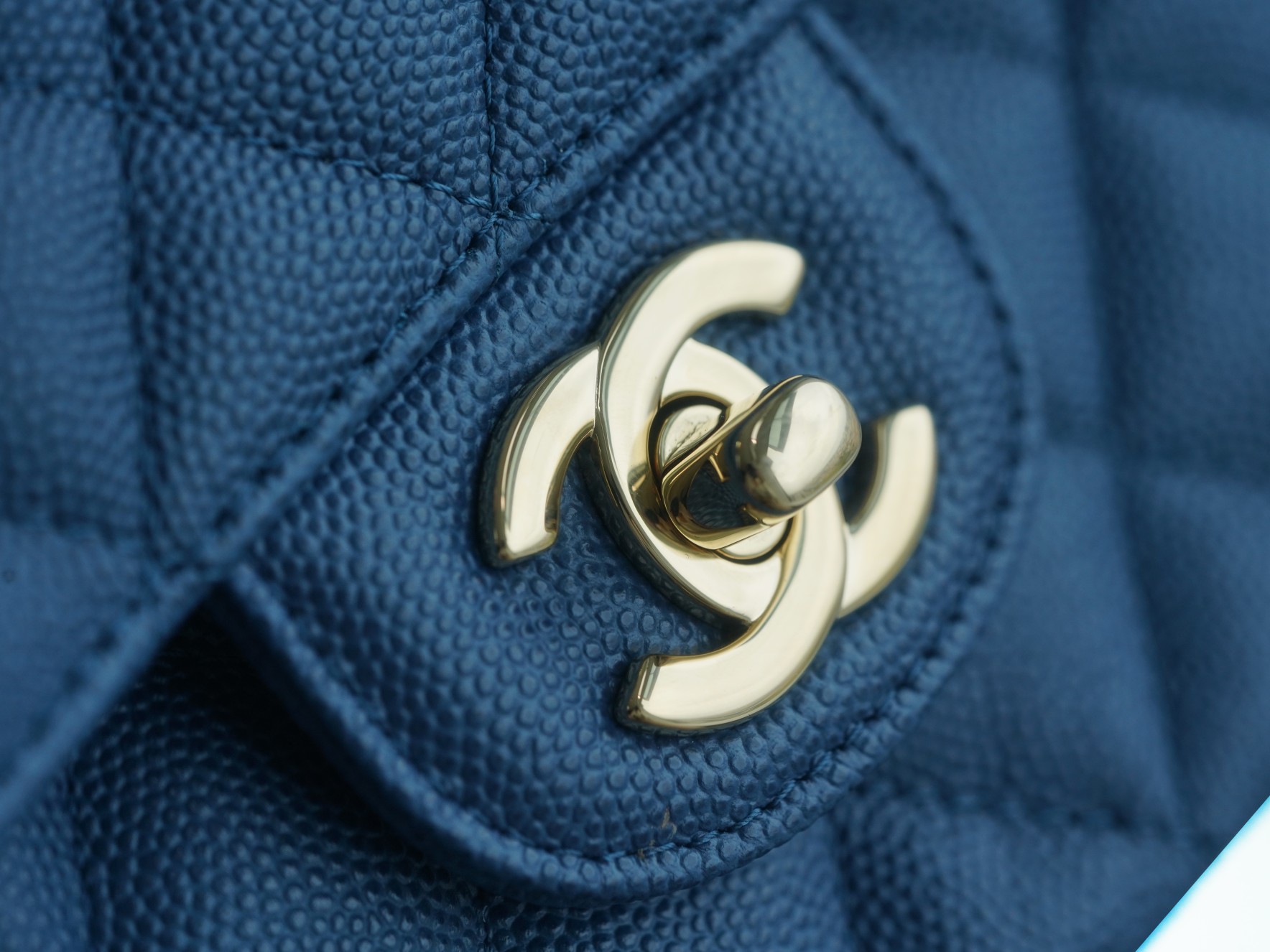 modal image 17