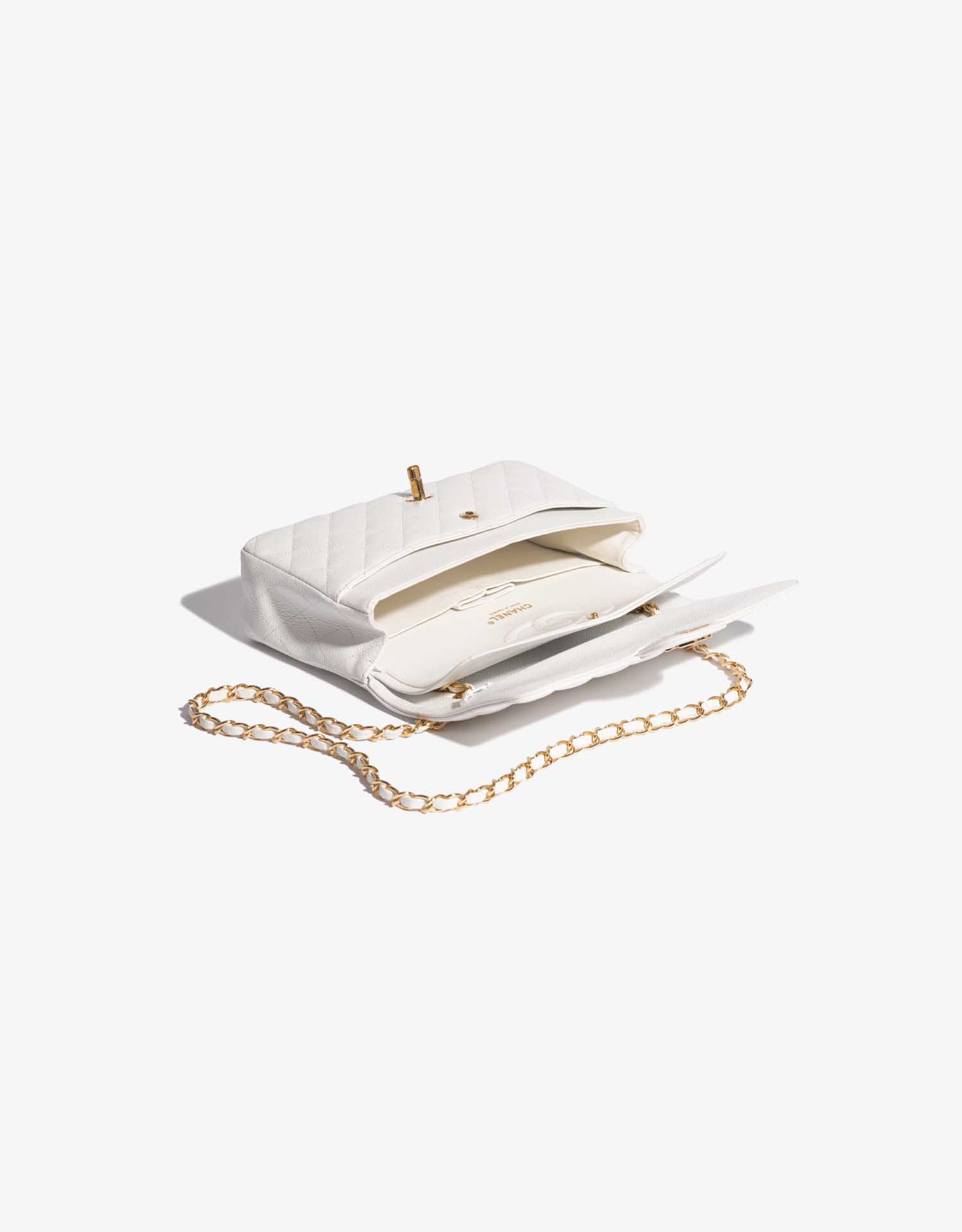 modal image 5
