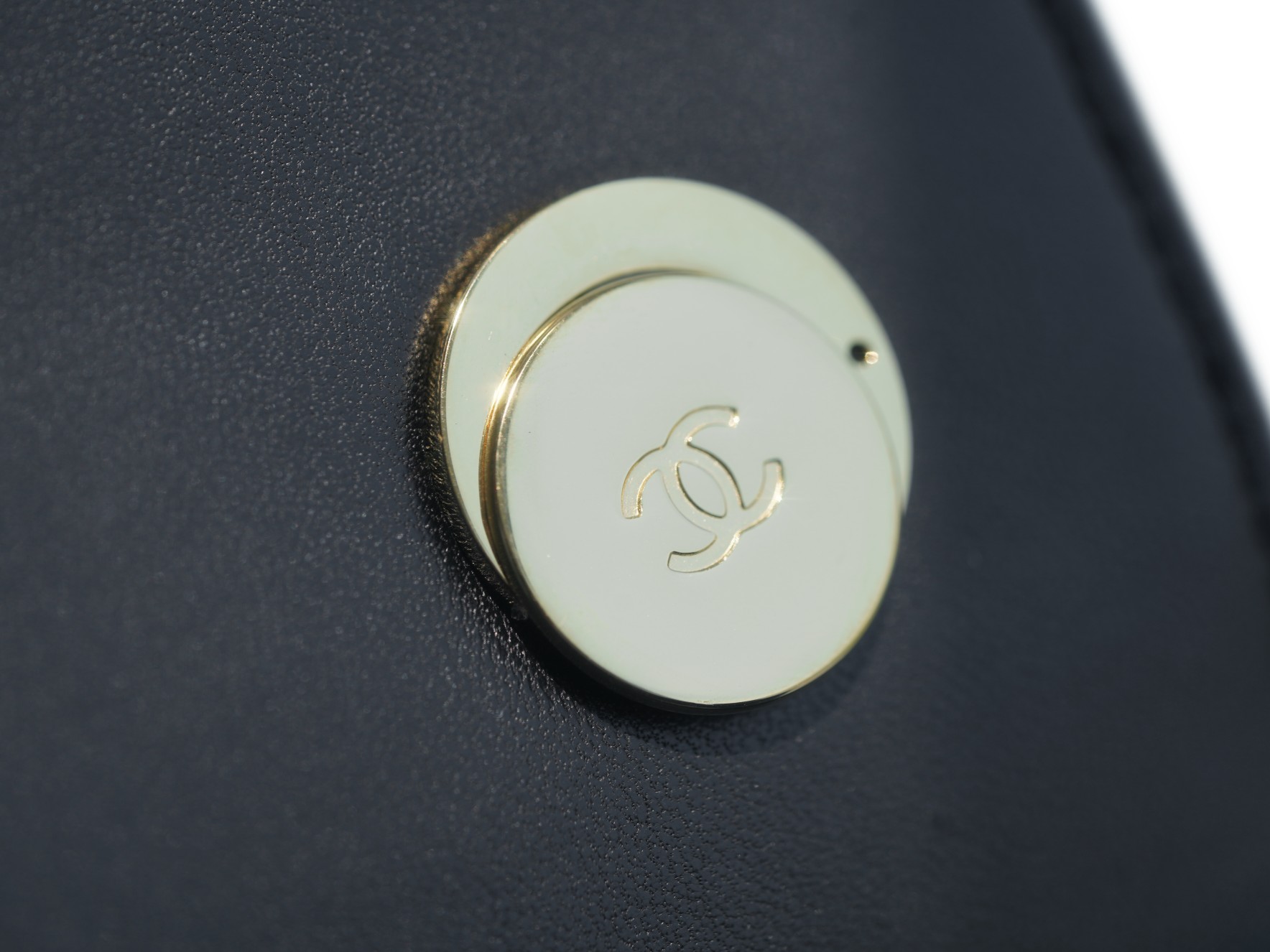 modal image 17