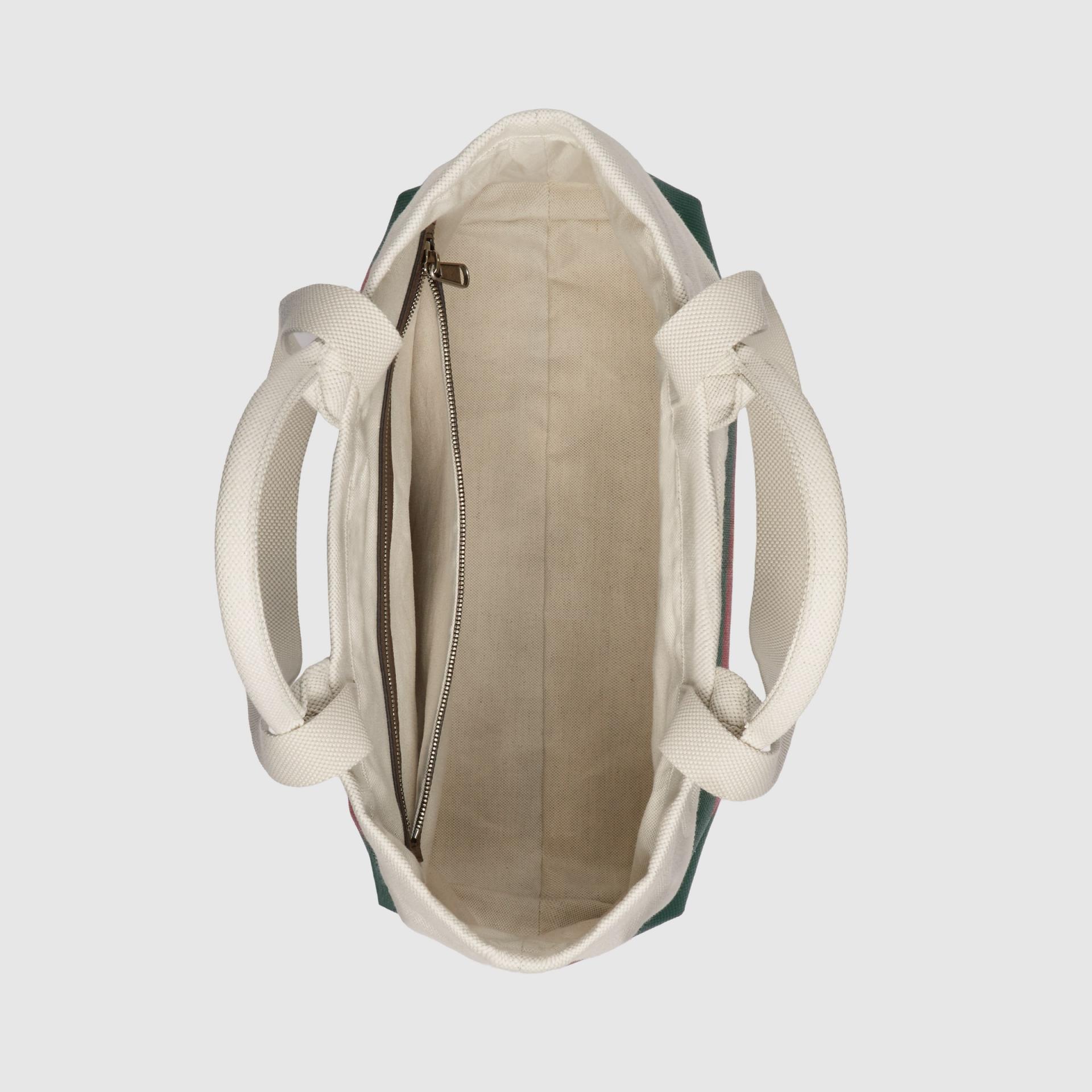 modal image 5