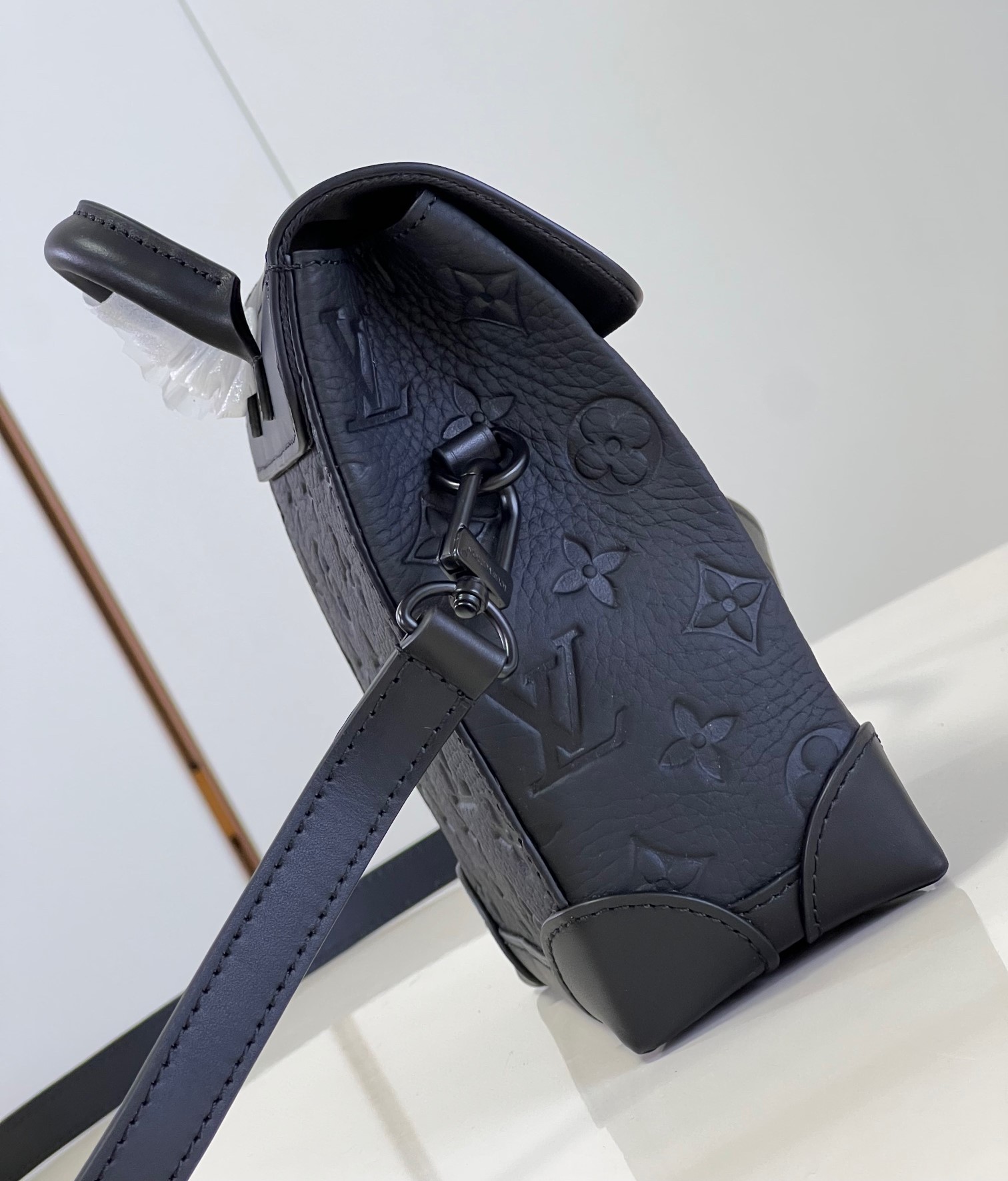 modal image 7