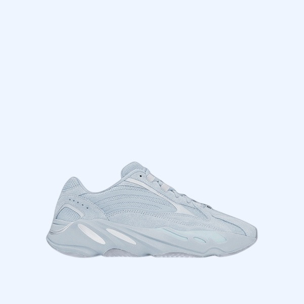 아디다스 이지 부스트 700 V2 호스피탈 블루
