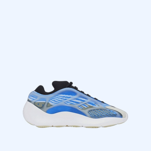 아디다스 이지 700 V3 아자레스
