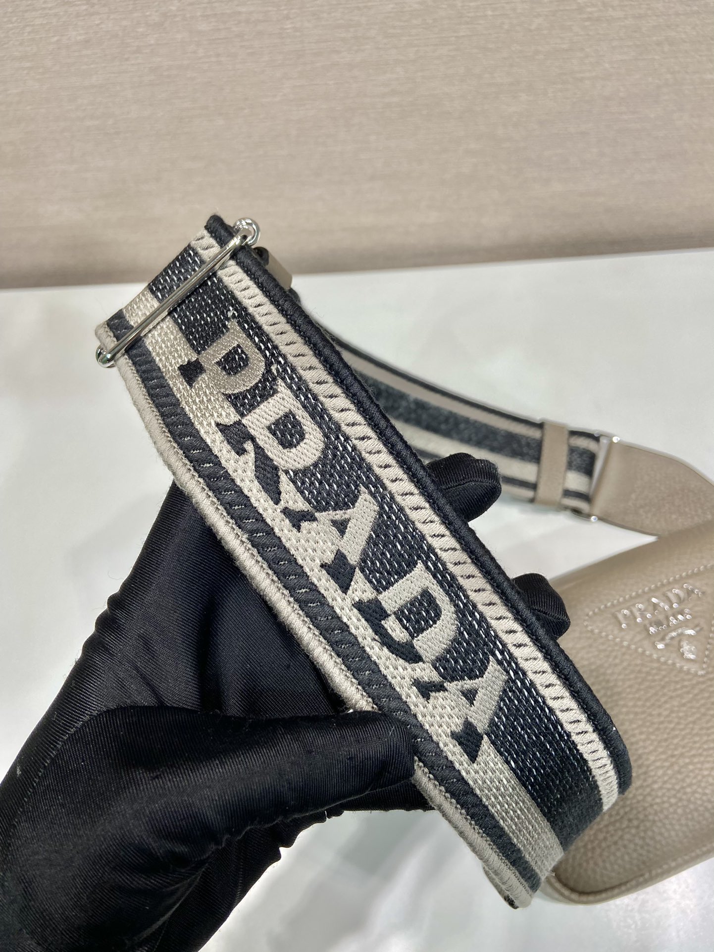 modal image 15