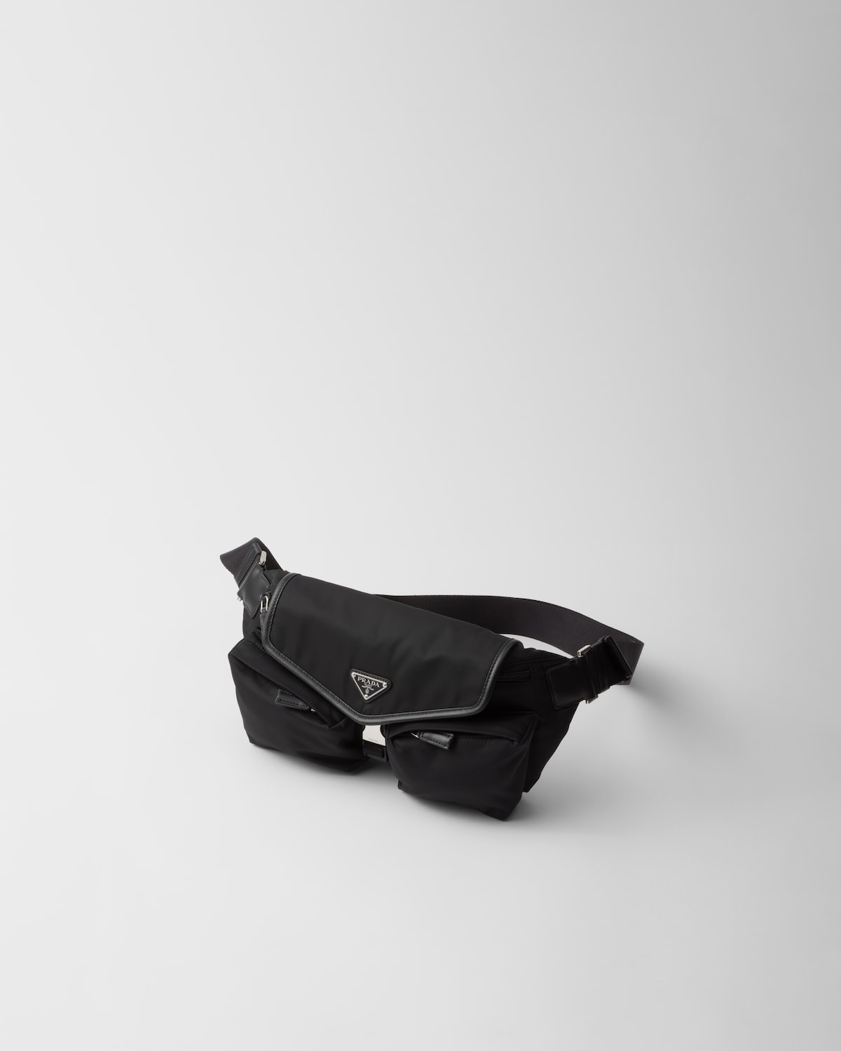 modal image 3