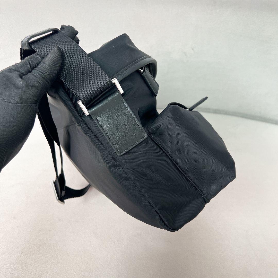 modal image 13