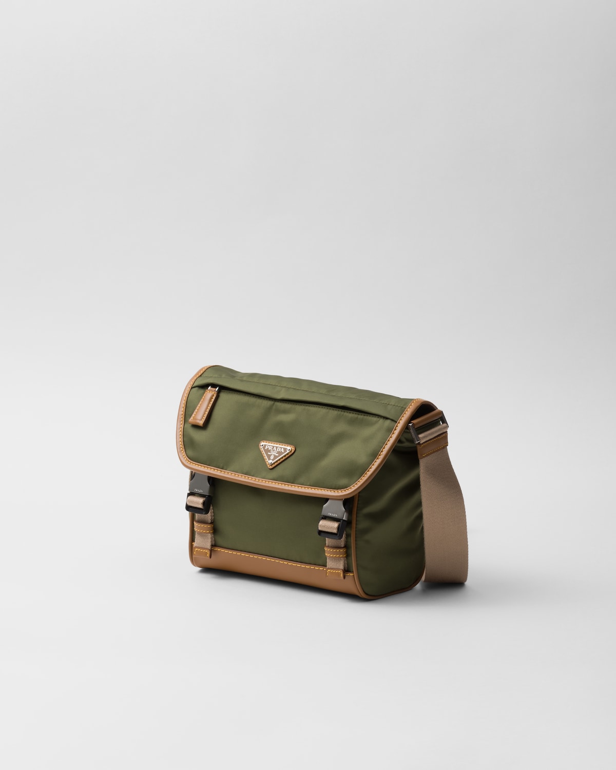 modal image 3