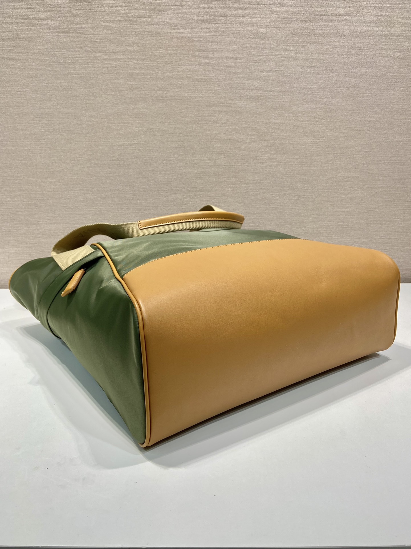 modal image 13
