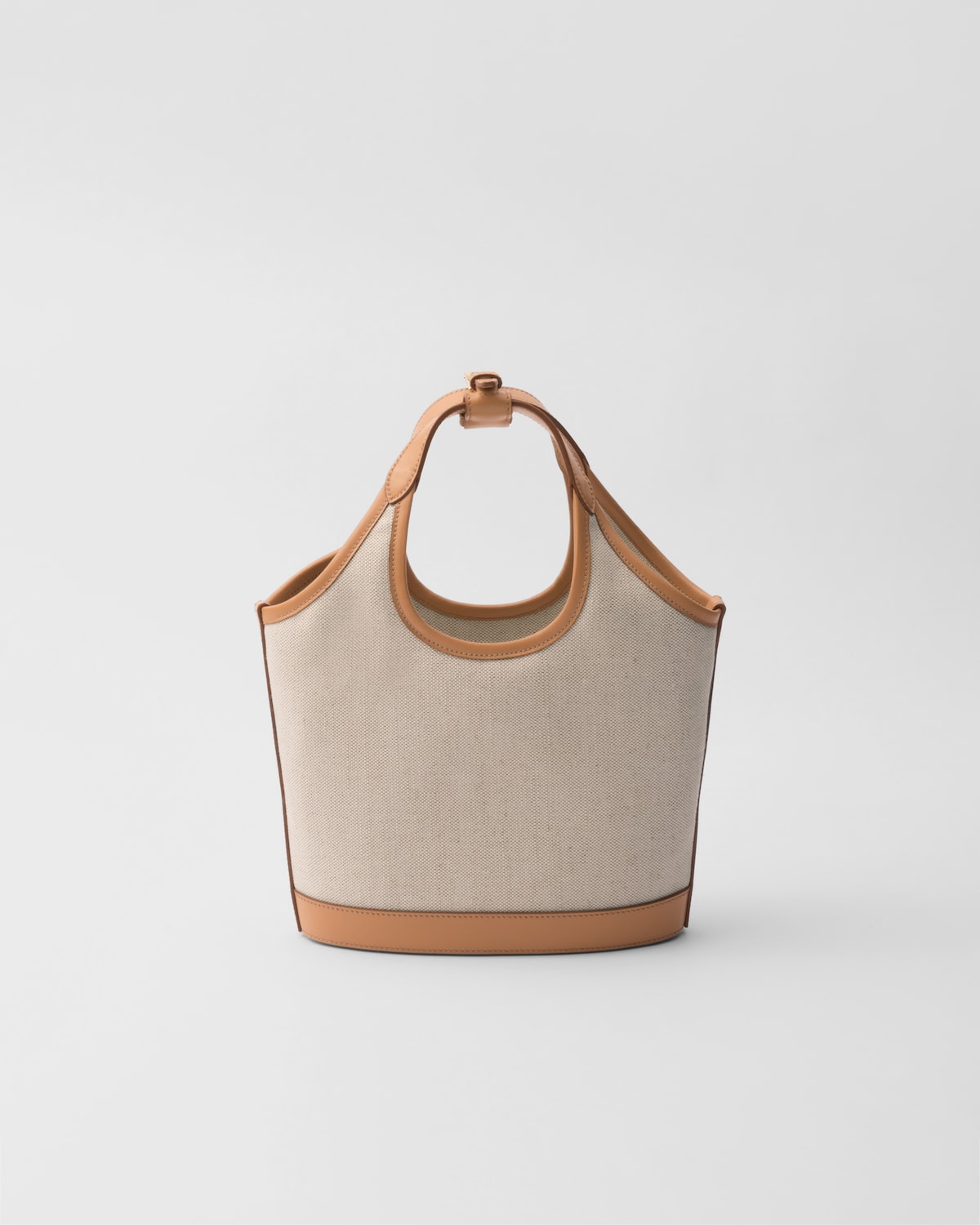 modal image 4