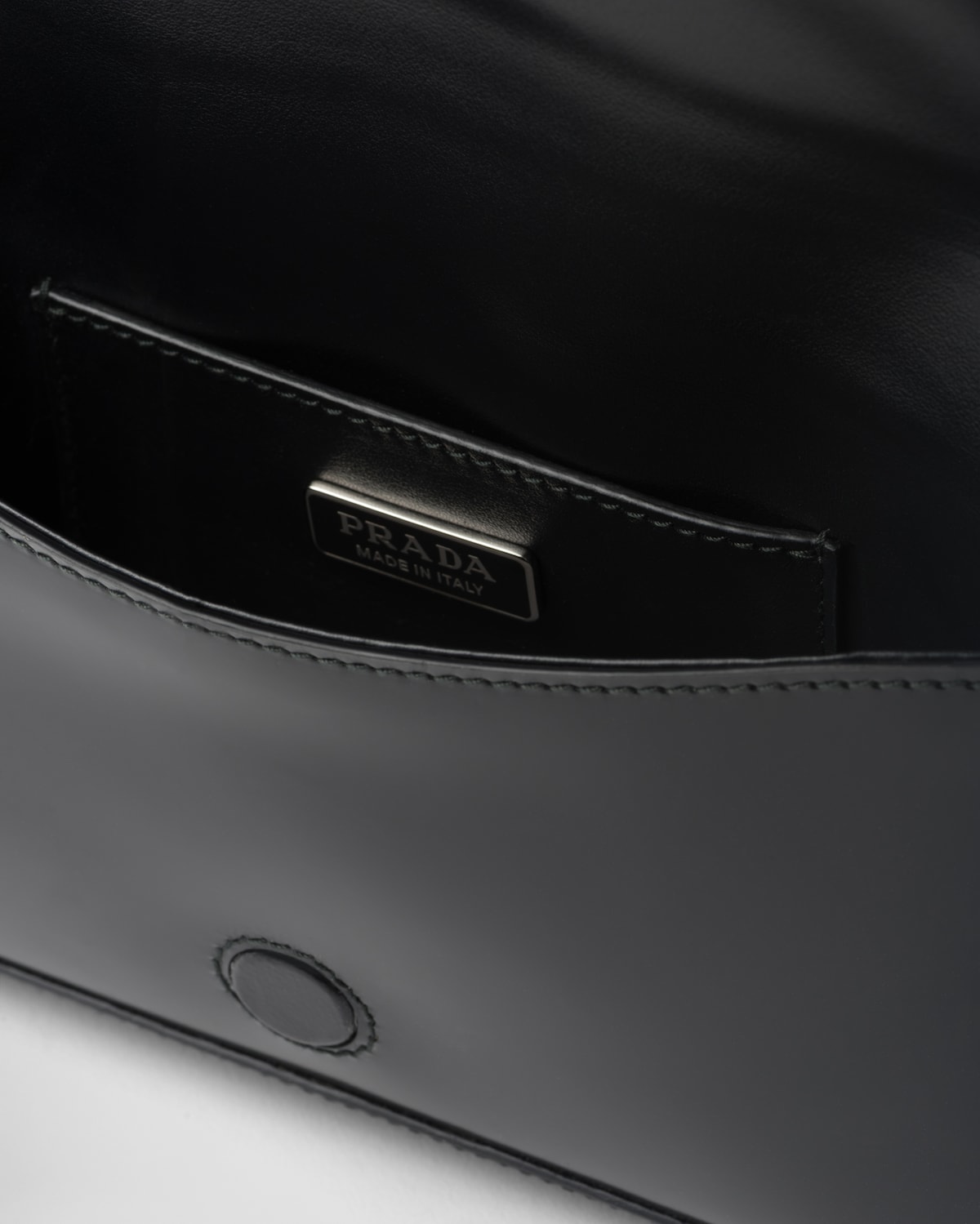 modal image 5