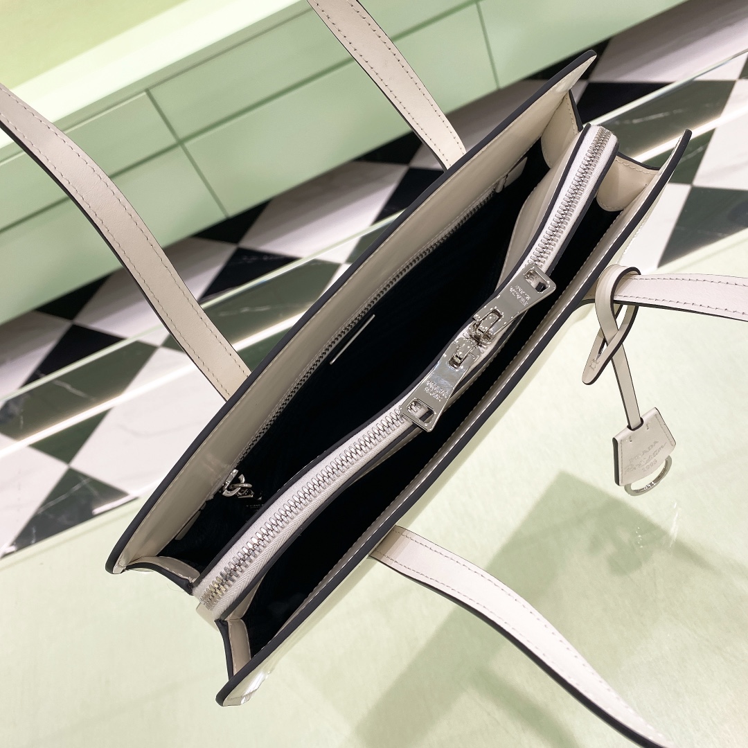 modal image 16