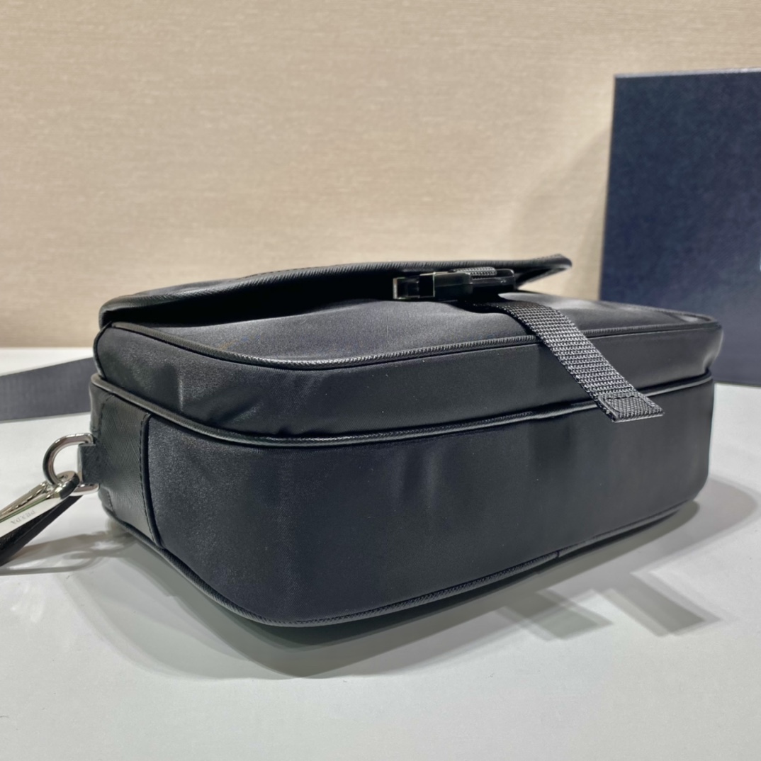 modal image 6