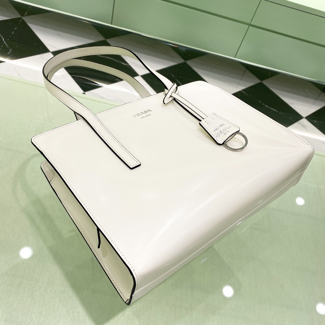 modal image 14