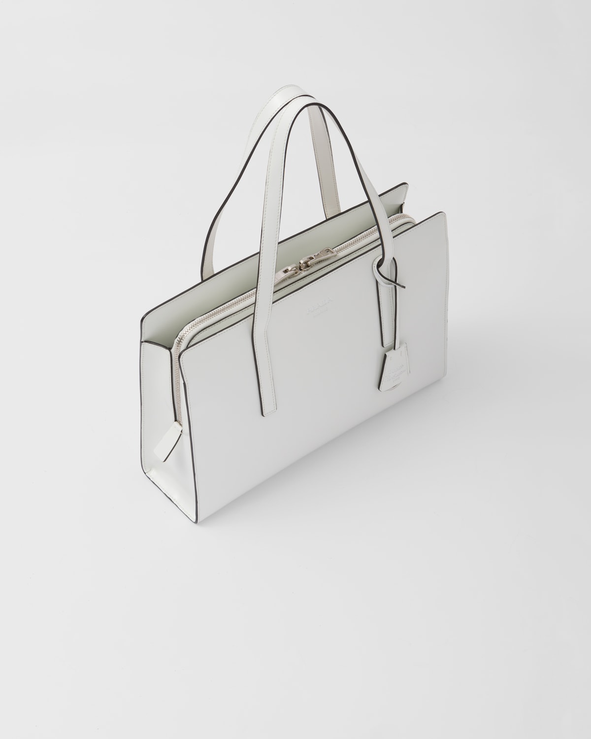 modal image 4