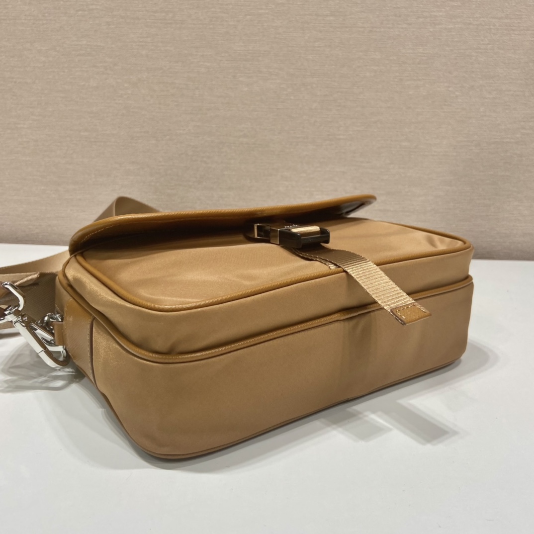modal image 6