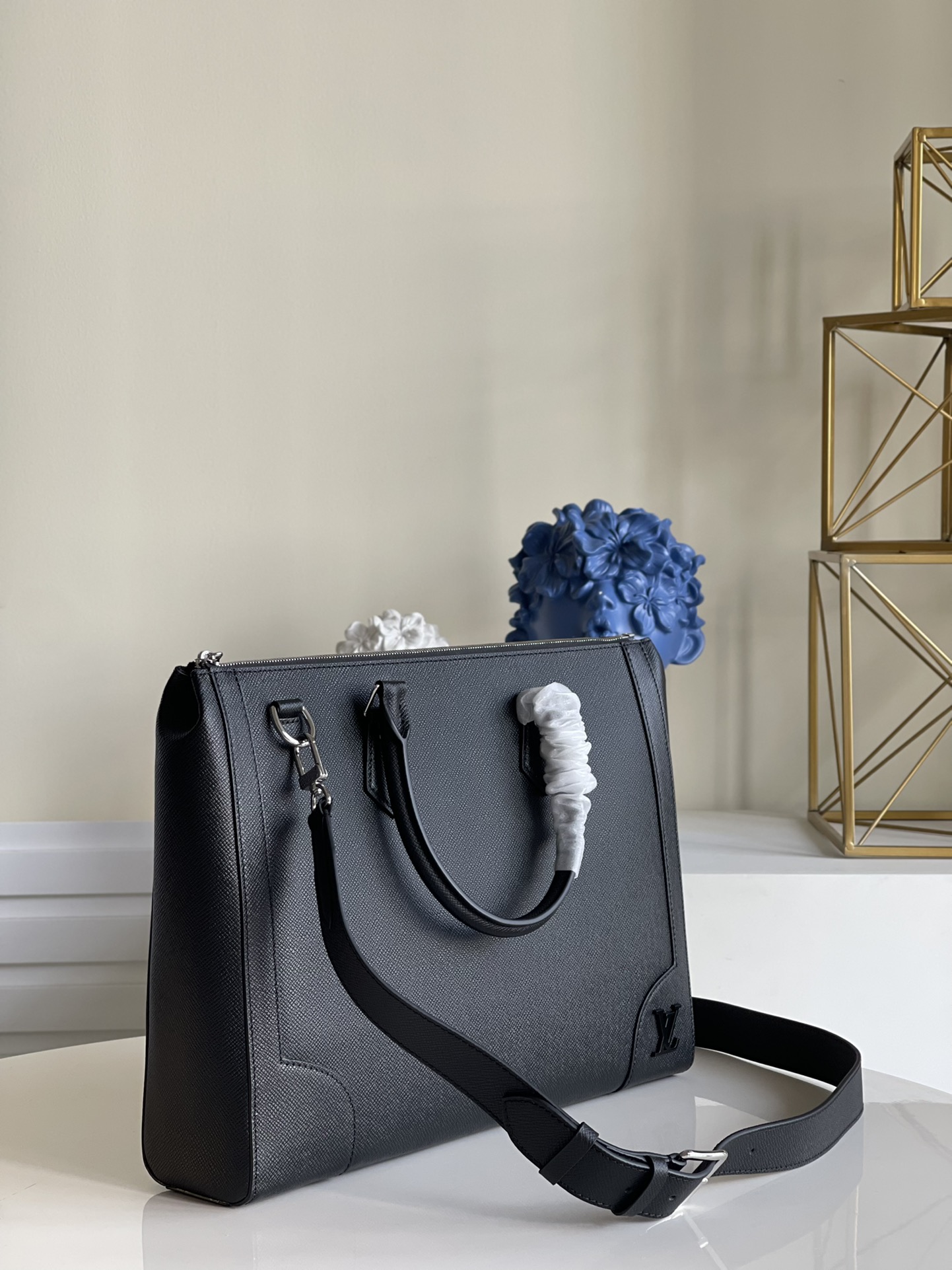 modal image 6