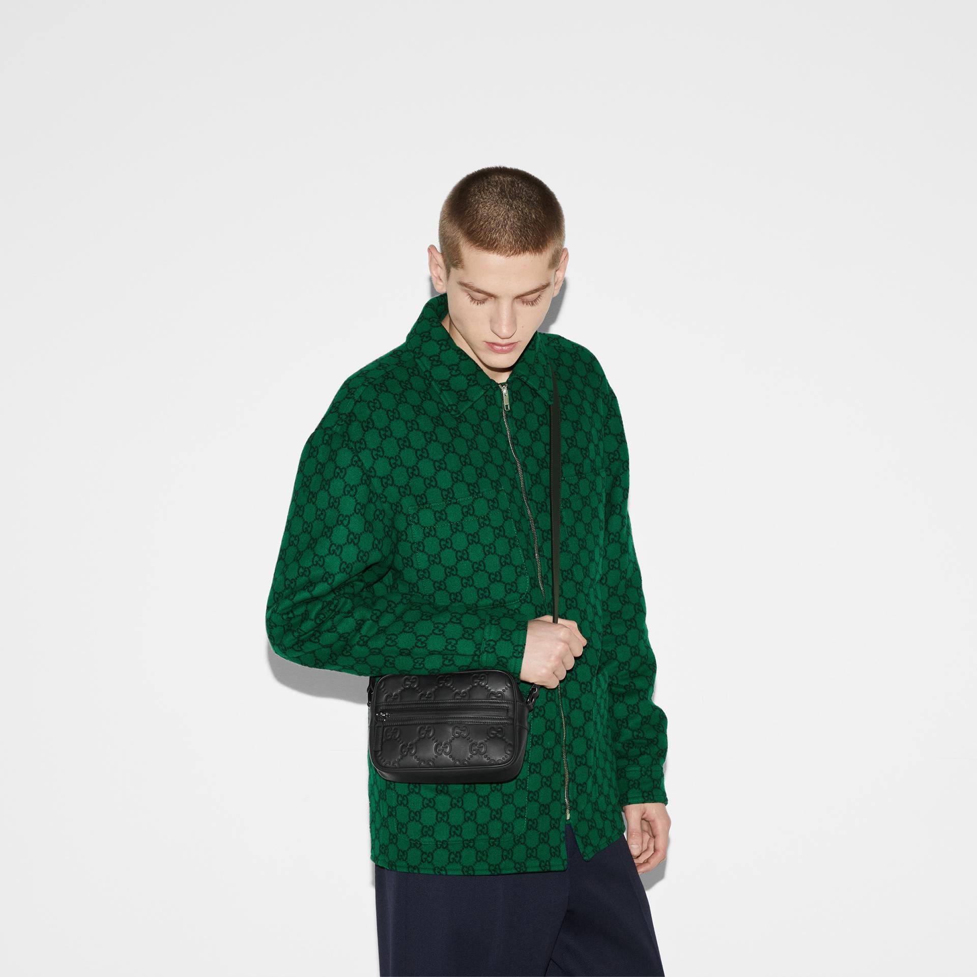 modal image 7