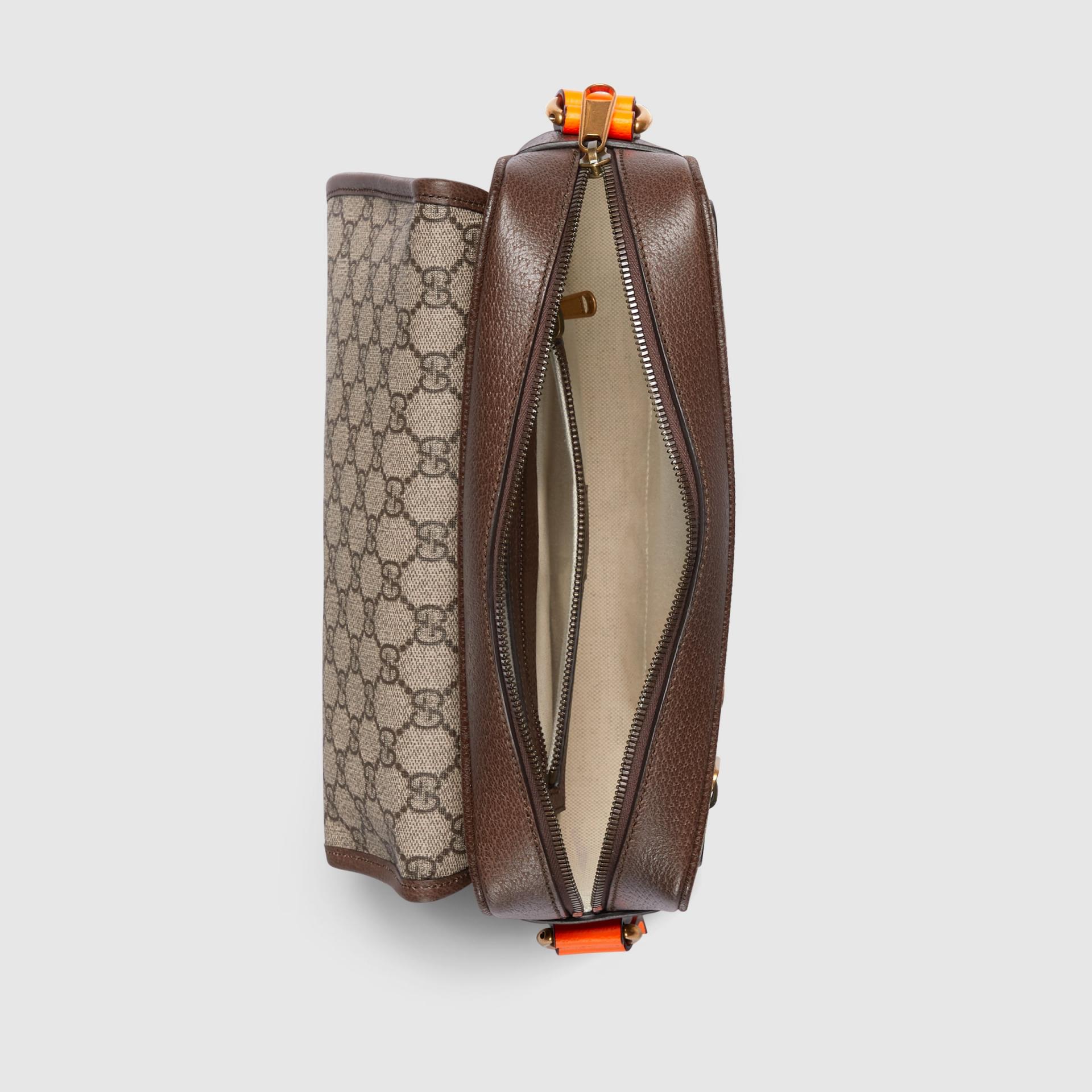modal image 5