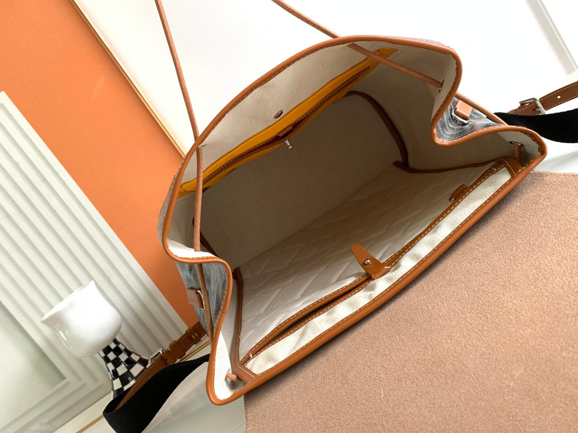 modal image 12