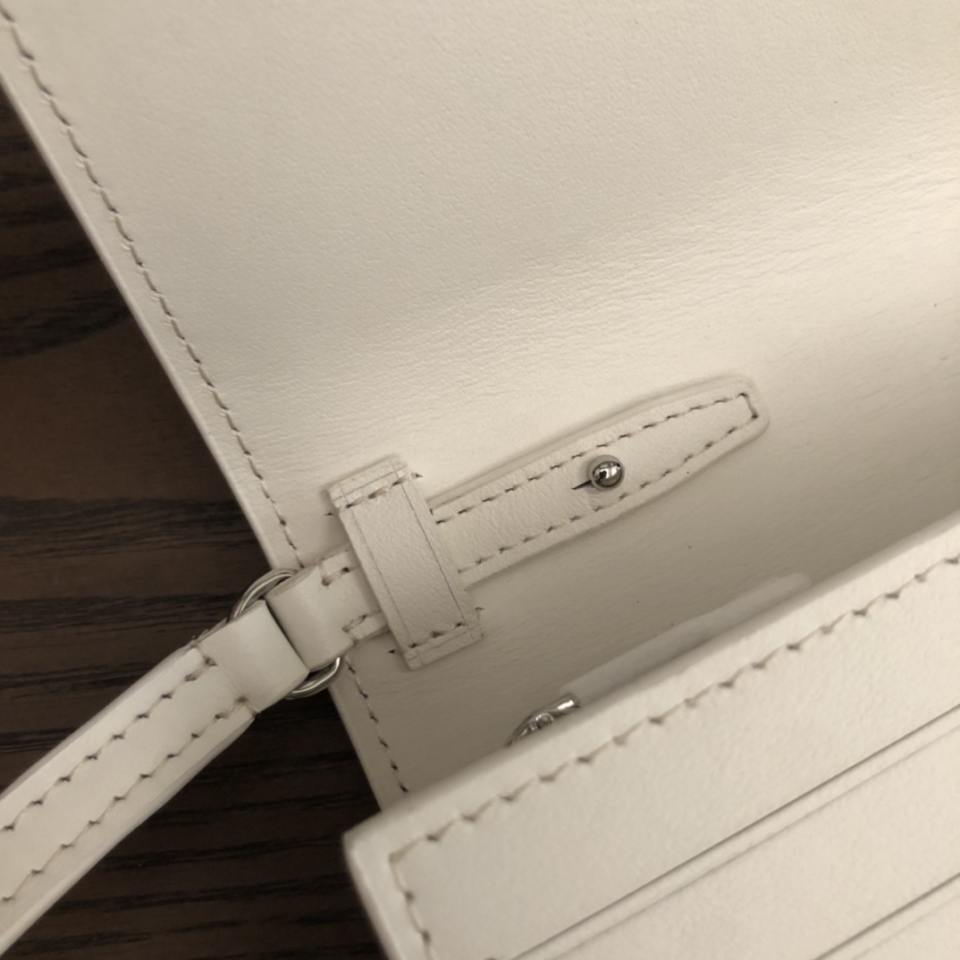 modal image 11