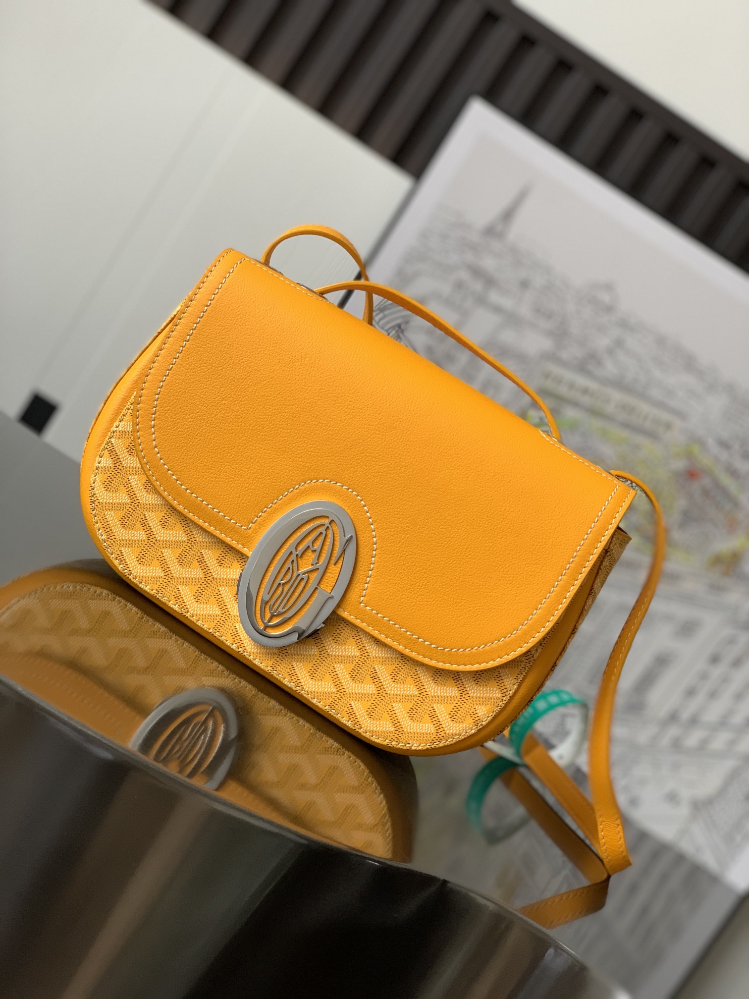 modal image 7