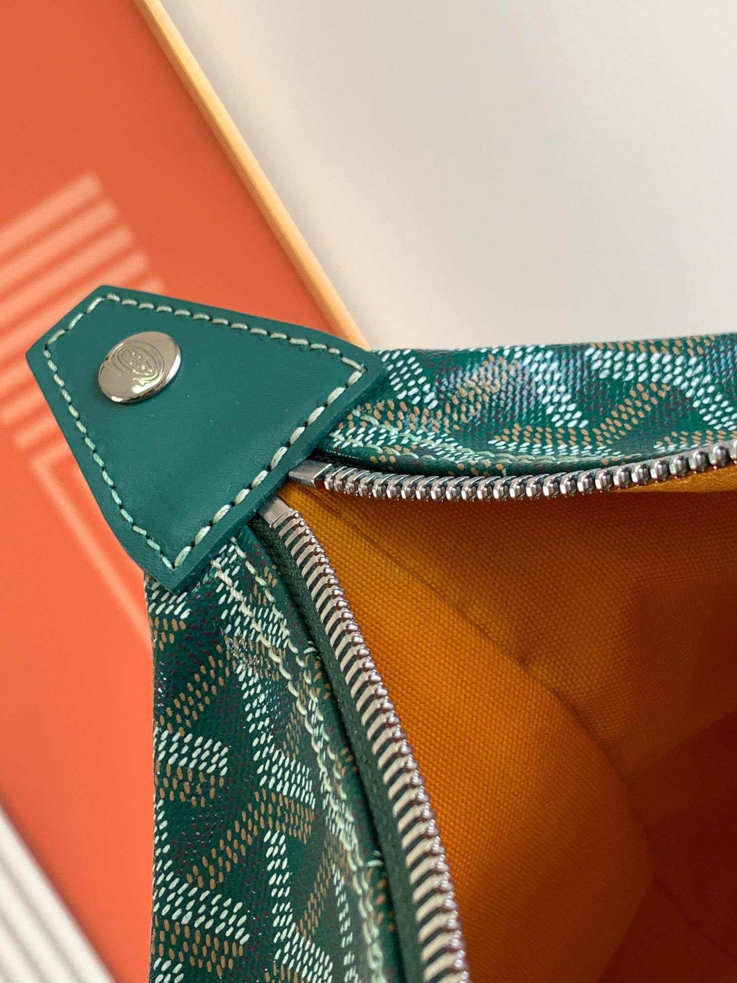 modal image 10