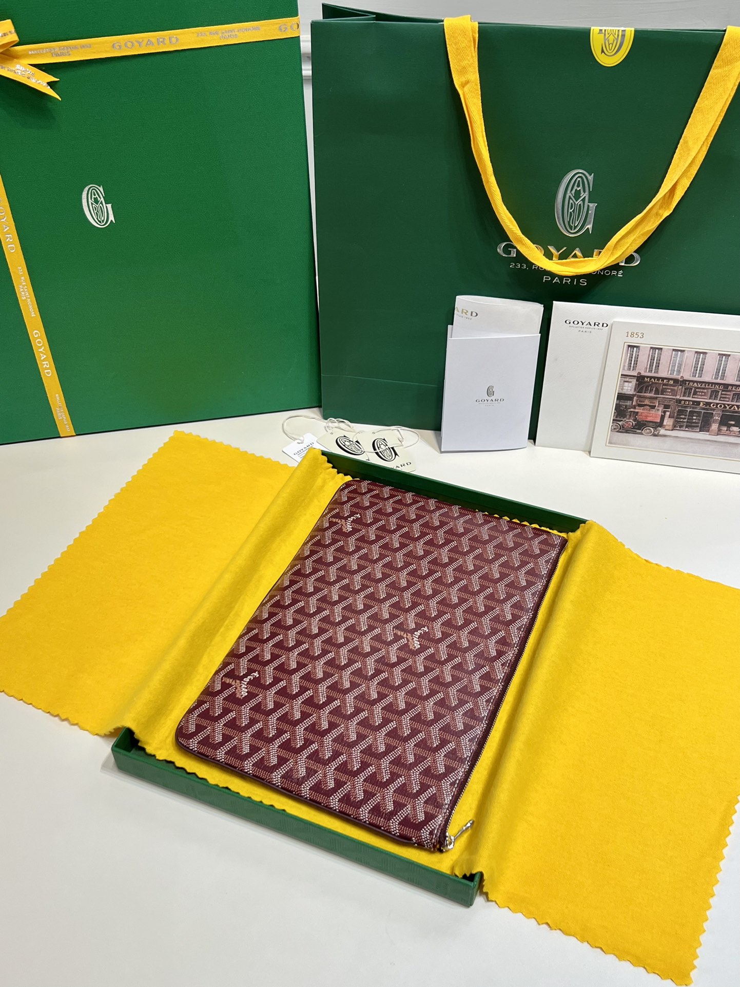 modal image 5