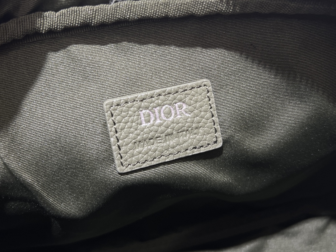 modal image 17