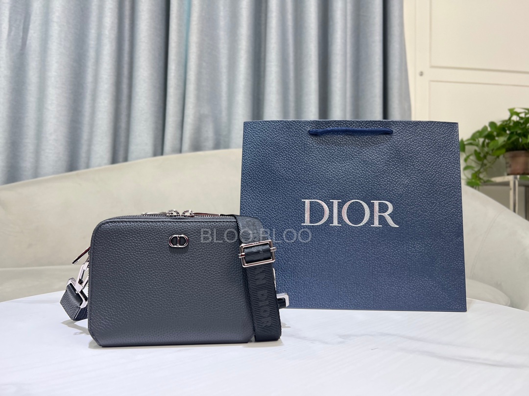 modal image 5