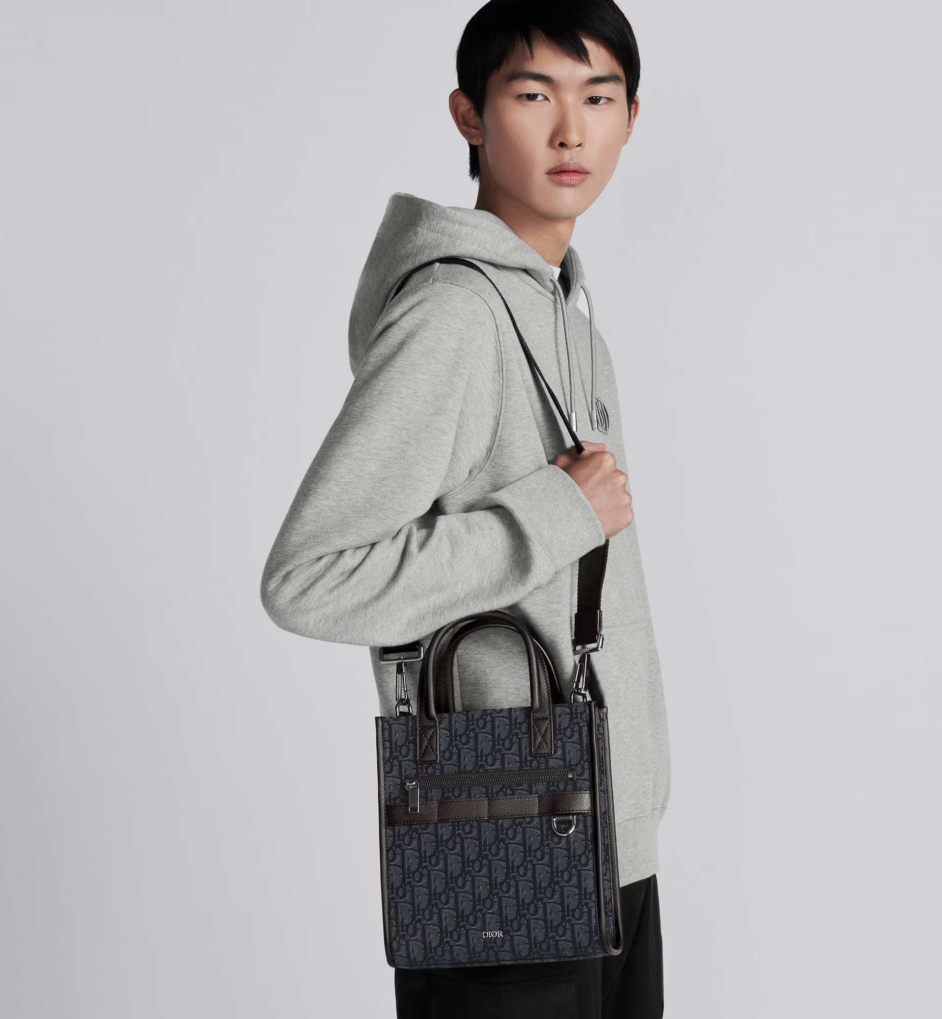 modal image 5