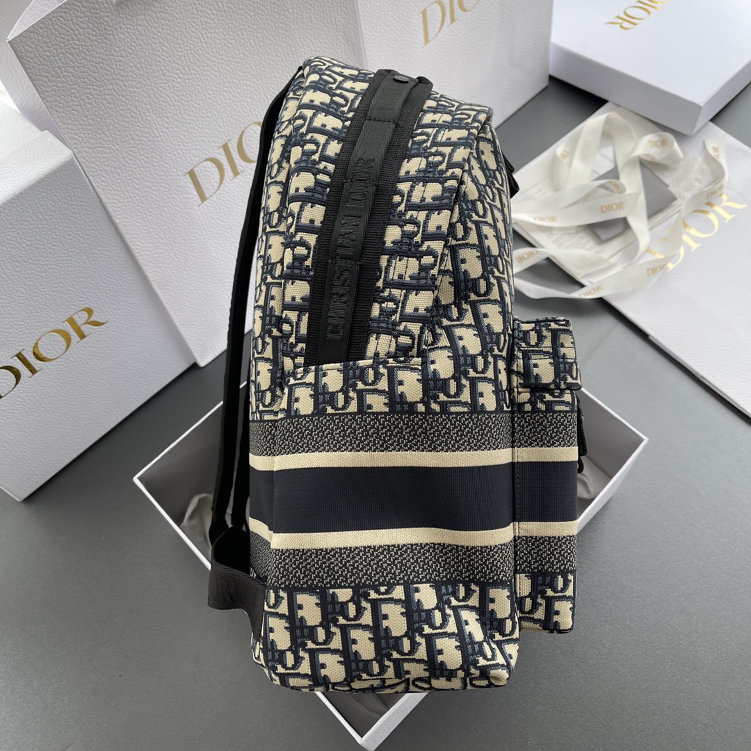 modal image 5