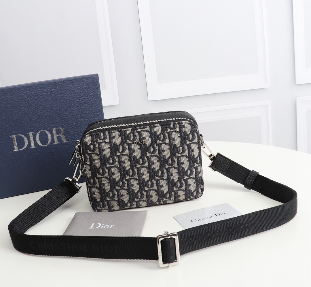 modal image 8