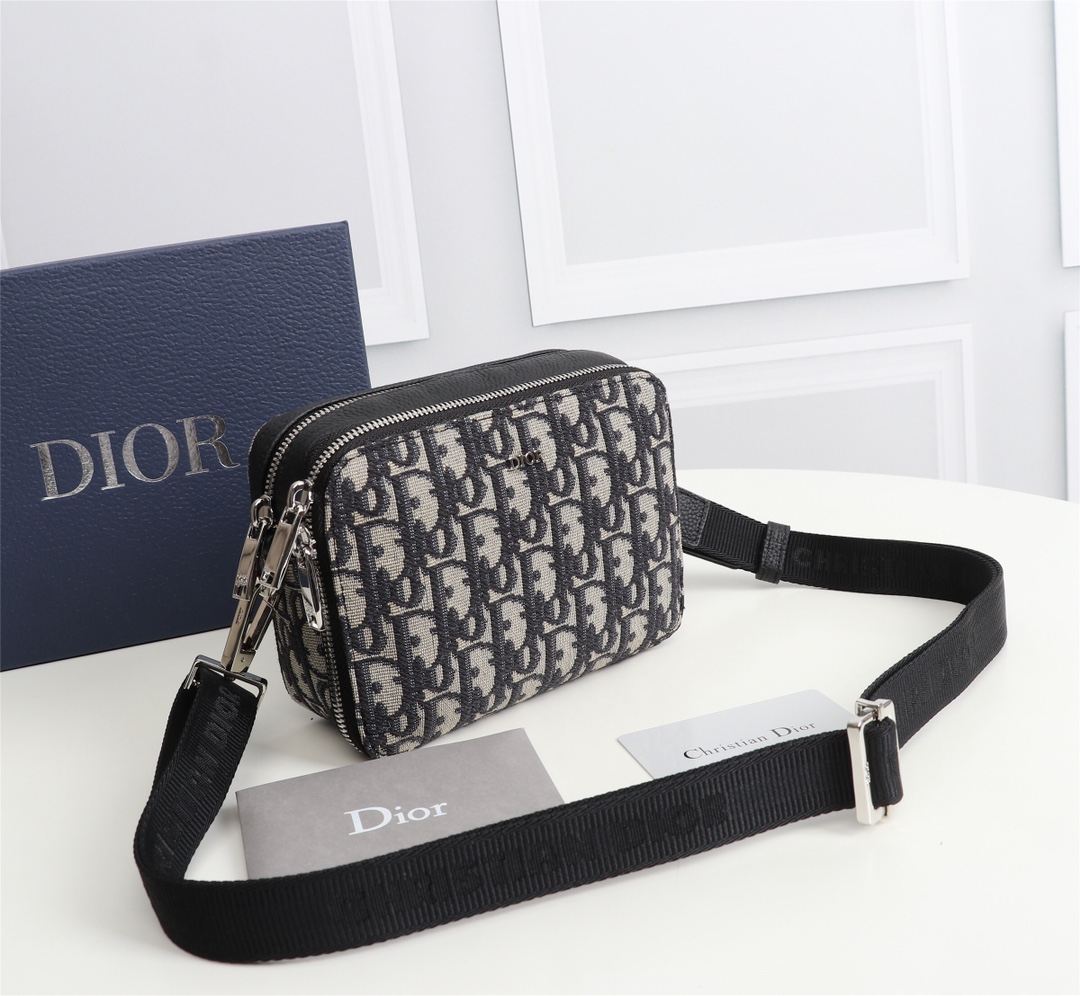 modal image 6