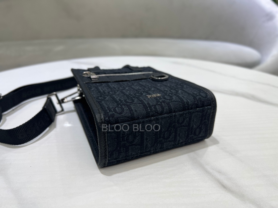 modal image 10